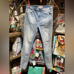 Driftwood Jackie High Rise Light Wash Skinny Jeans | Floral Embroidery Detail